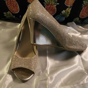 Light Gold wedding shoes